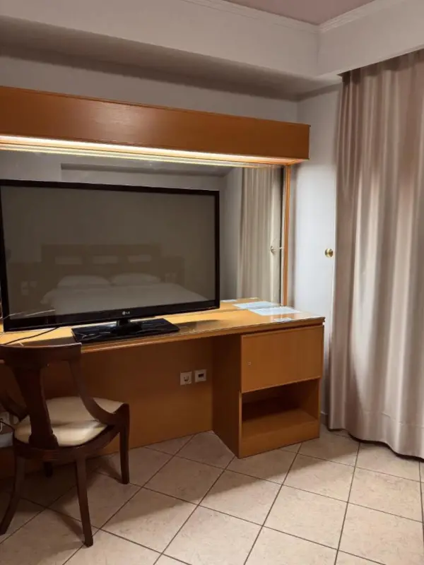 Elena Hotel 10