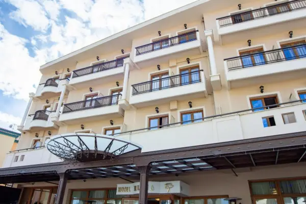 Elena Hotel Main image